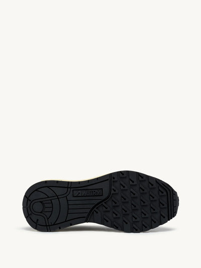 Reelwind Runner Sneaker in schwarz