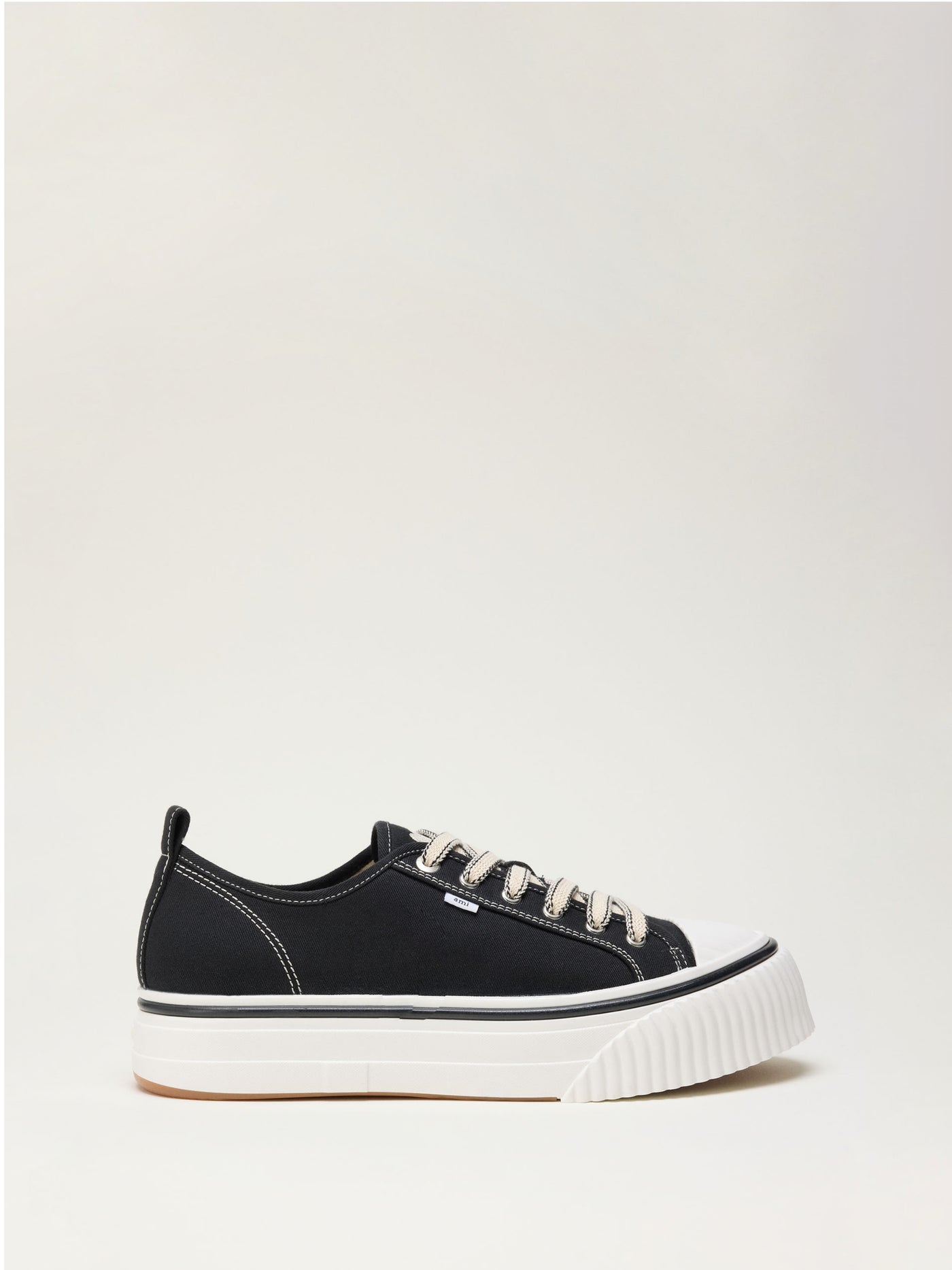 Low-Top-Sneaker 1980 in schwarz