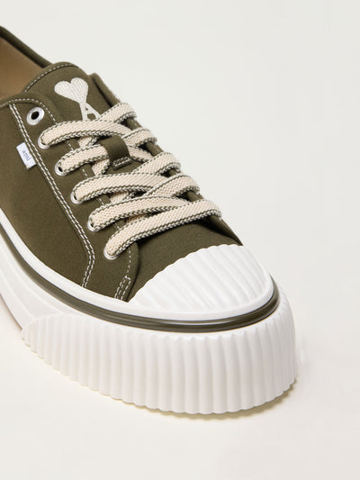 Low-Top-Sneaker 1980 in olive