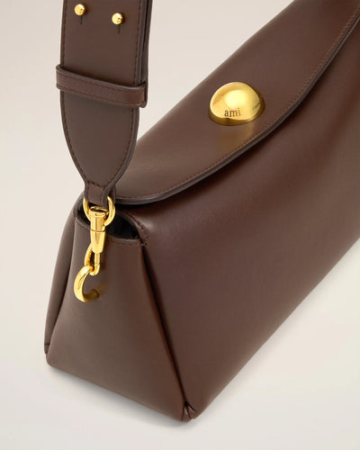 Carrousel Bag aus weichem Leder in braun-chocolat