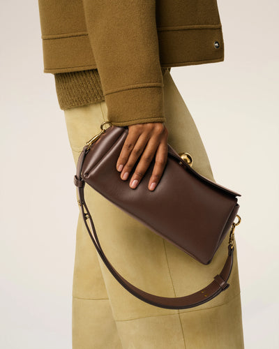 Carrousel Bag aus weichem Leder in braun-chocolat