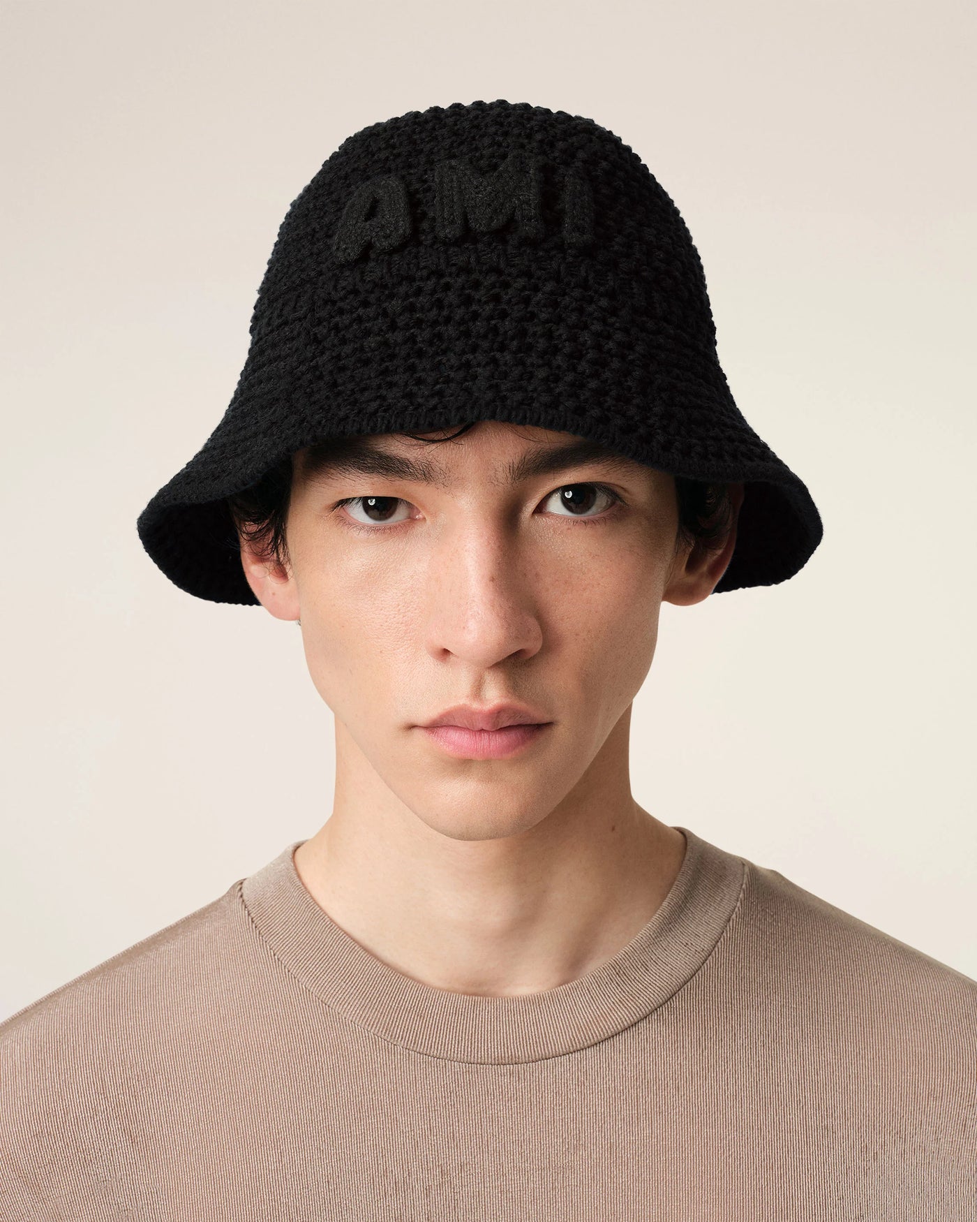 Bucket Hat gestrickt in schwarz