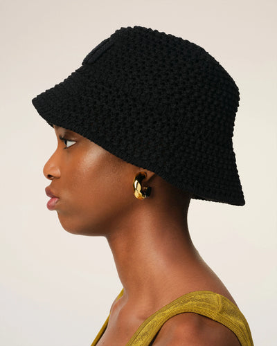 Bucket Hat gestrickt in schwarz