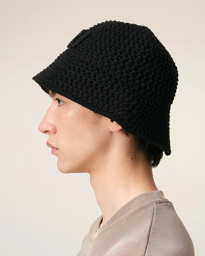 Bucket Hat gestrickt in schwarz