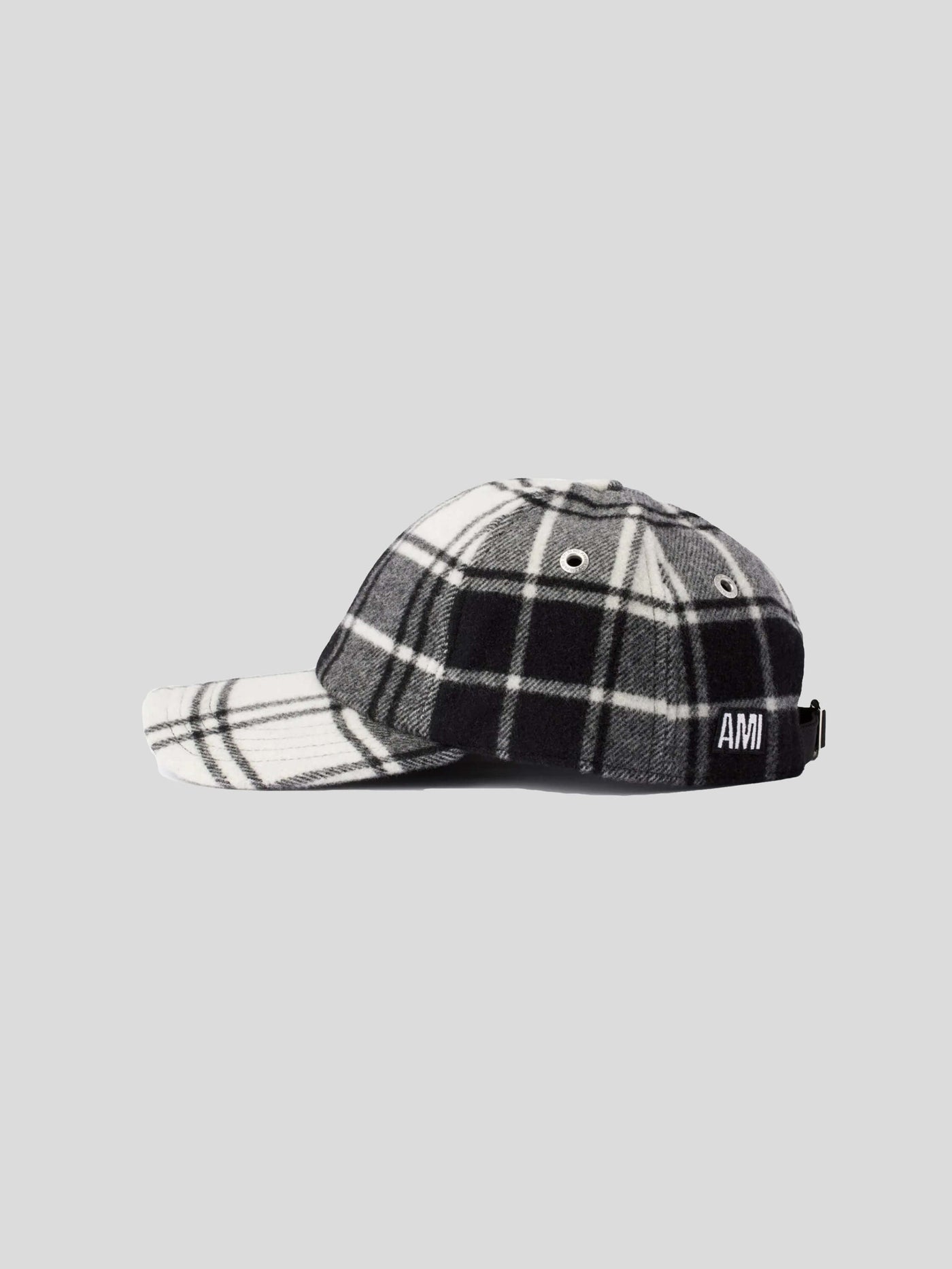 AMI Paris Cap's & Mützen | kariertes Flanell Cap weiß-schwarz | UCP222.412 150 off-white / ADAM/EVE