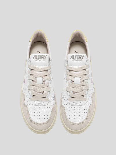 Autry Sneaker | Sneaker Medalist weiß-gelb AULW LS54 | AULW LS54 white-yellow / ADAM/EVE