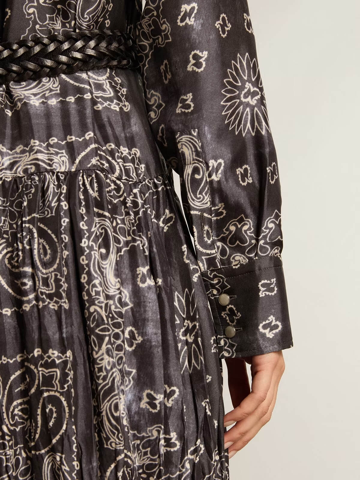 Golden Goose dress in bandana paisley print in anthracite - ADAM/EVE Golden Goose dress in bandana paisley print in anthracite - ADAM/EVE
