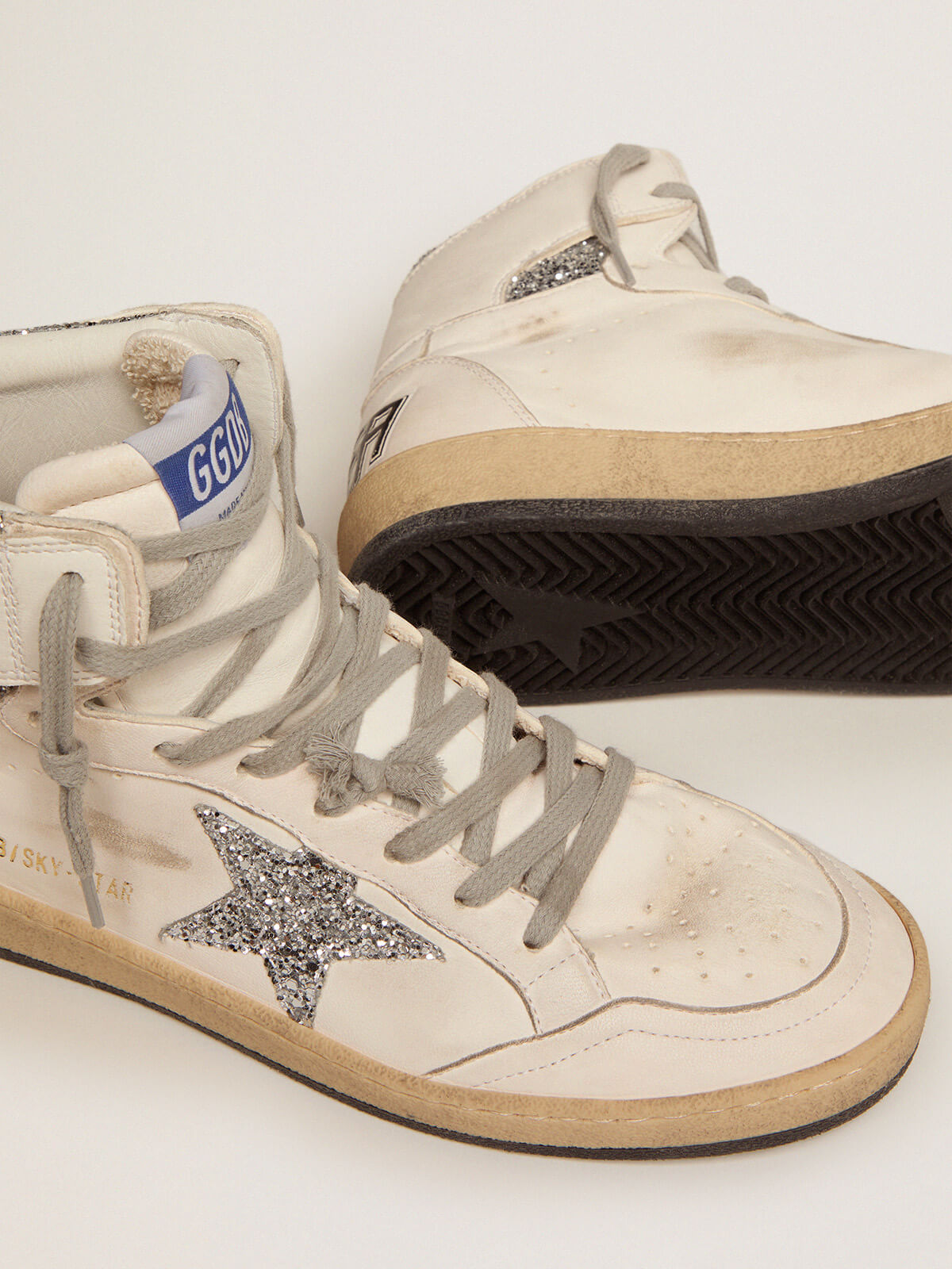 Golden Goose Sneaker | Hight Top Sneaker Sky-Star mit silber Glitzer Stern in weiß | GWF00230.F002192.80185 / ADAM/EVE