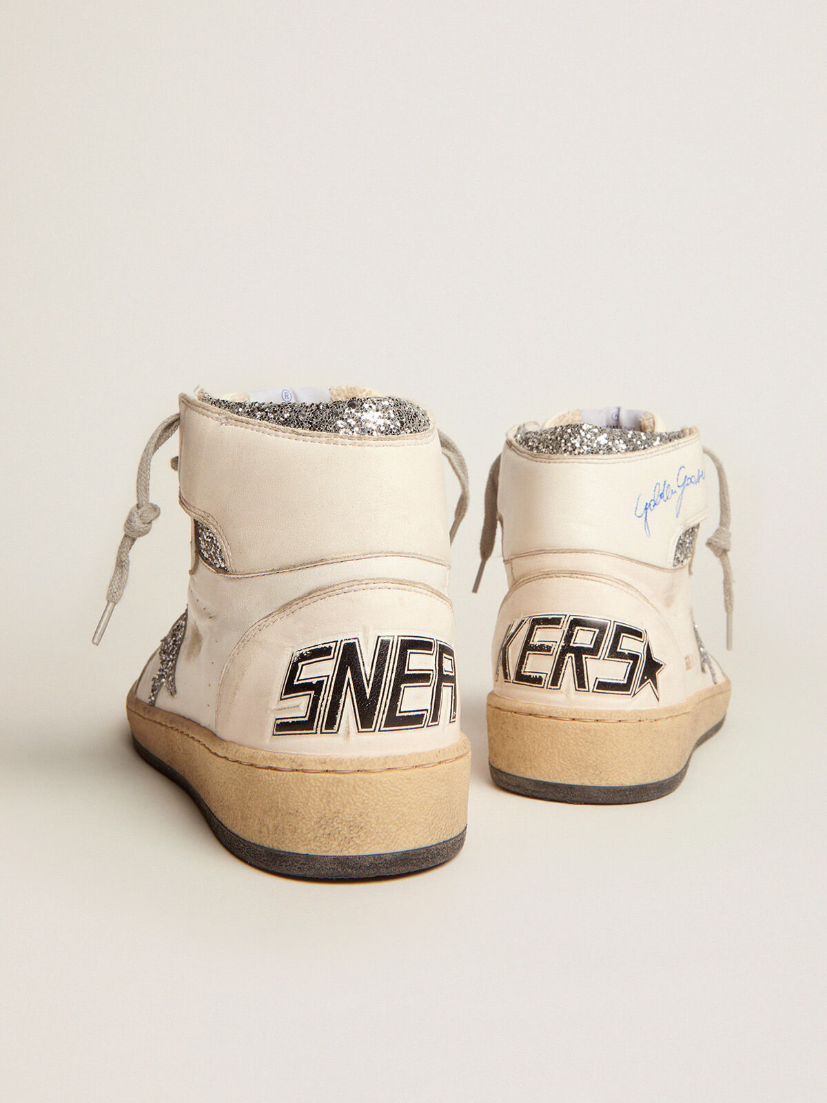 Golden Goose Sneaker | Hight Top Sneaker Sky-Star mit silber Glitzer Stern in weiß | GWF00230.F002192.80185 / ADAM/EVE