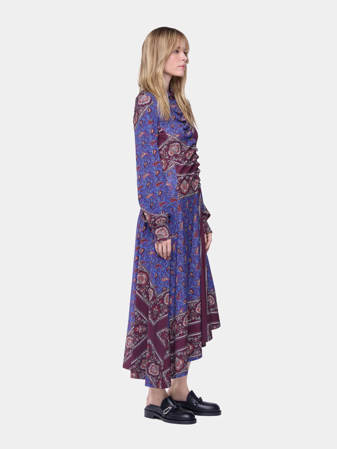 Kleid mit Knopfleiste in Bandana Paisley gemustert
